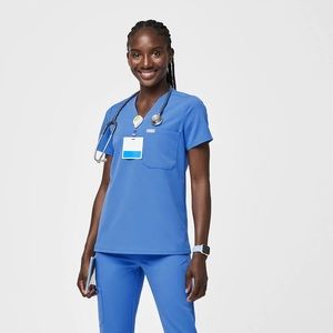 WOMEN’S CAPRI BLUE CATARINA - ONE-POCKET SCRUB TOP